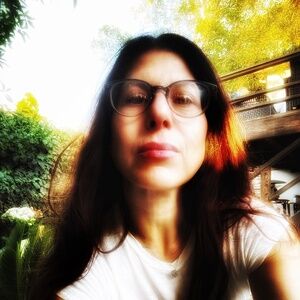 Meet your Posher, Mia